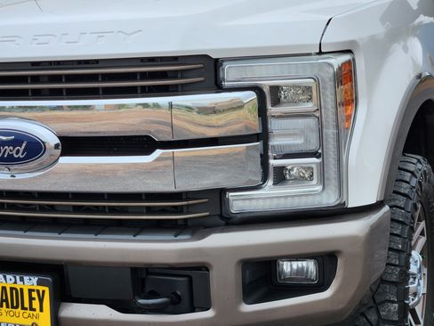 Used 2019 Ford F250 King Ranch w/ King Ranch Ultimate Package AWD/4WD image 6