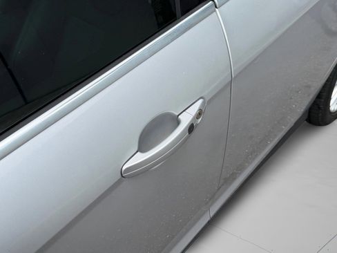 Used 2014 Ford Focus Titanium FWD image 30