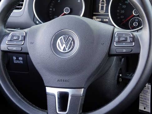 Used 2011 Volkswagen Golf TDI FWD image 71