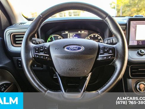 Used 2024 Ford Maverick Lariat image 24