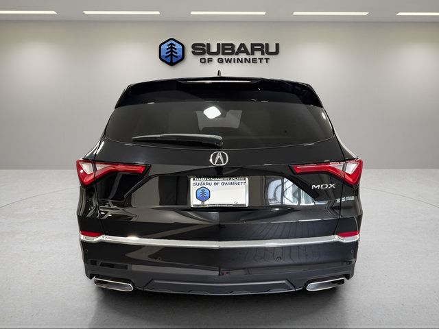 Used 2023 Acura MDX w/ Technology Package FWD image 4