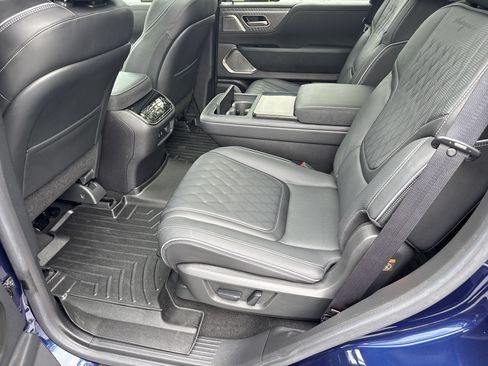 Used 2025 INFINITI QX80 Autograph AWD/4WD image 21