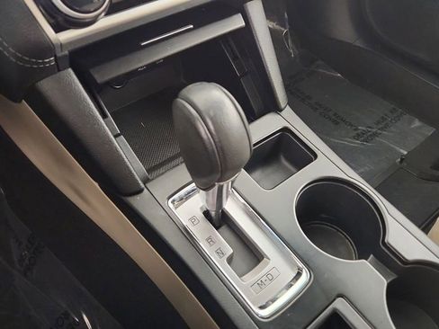 Used 2018 Subaru Outback 2.5i Premium image 22