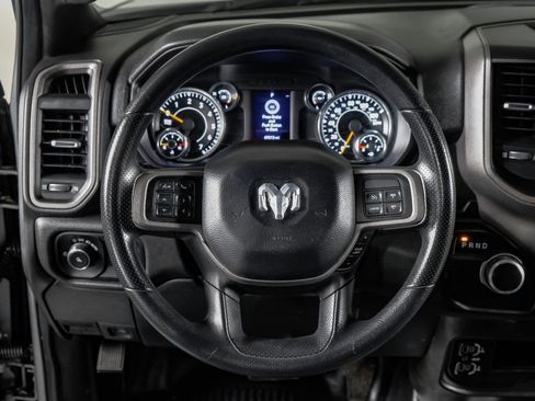 Used 2022 RAM 2500 Tradesman w/ Chrome Appearance Group image 17