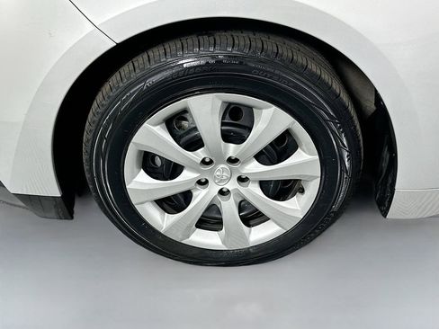 Certified 2024 Toyota Corolla LE FWD image 29