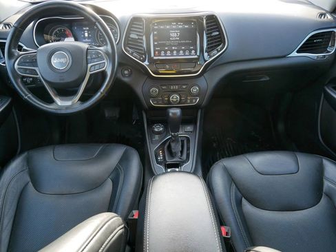 Used 2020 Jeep Cherokee Limited image 15