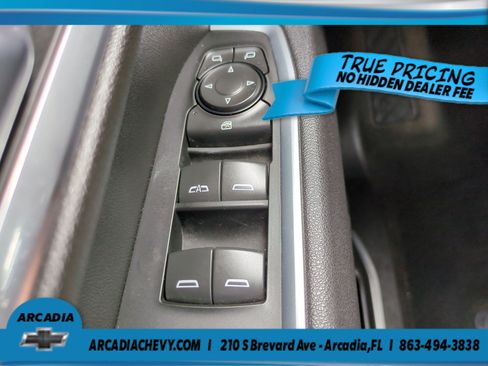 Used 2025 Chevrolet Silverado 2500 LT w/ Convenience Package AWD/4WD image 23