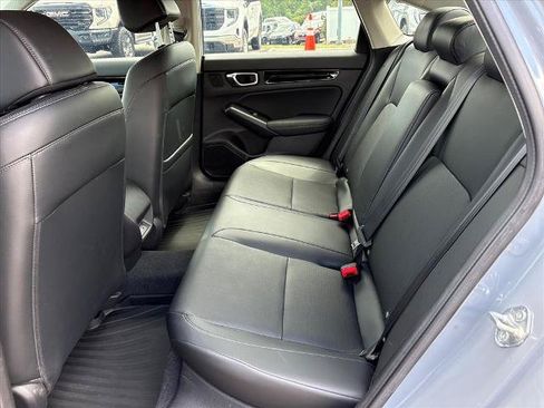 Used 2022 Honda Civic Touring image 8