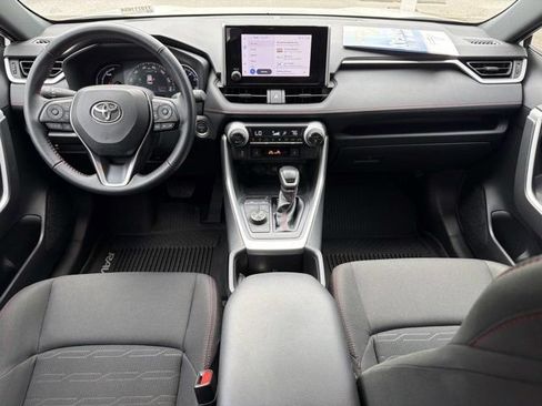 Certified 2024 Toyota RAV4 SE AWD/4WD image 22