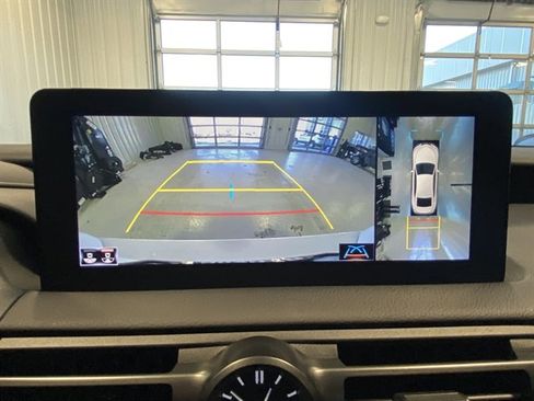 Used 2025 Lexus IS 350 F Sport image 35