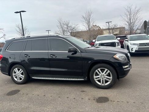 Used 2013 Mercedes-Benz GL 320 BlueTEC 4MATIC image 5