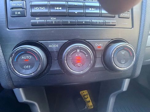 Used 2015 Subaru Forester 2.5i Touring image 12