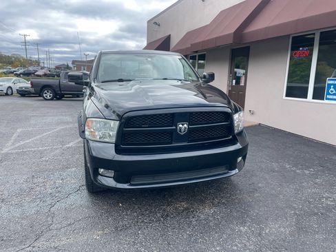 Used 2010 Dodge Ram 1500 Truck Sport image 2