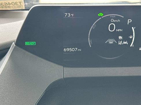 Used 2023 Toyota Prius XLE AWD/4WD image 28