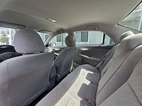 Used 2009 Toyota Corolla FWD image 33