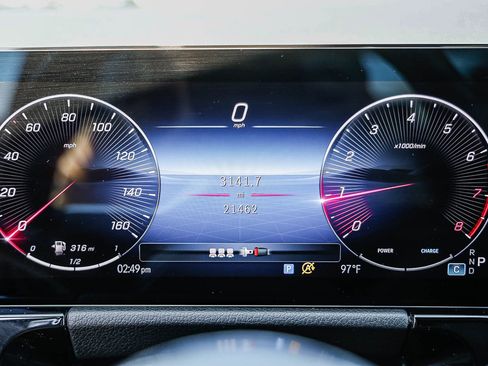 Certified 2025 Mercedes-Benz GLA 250 image 22