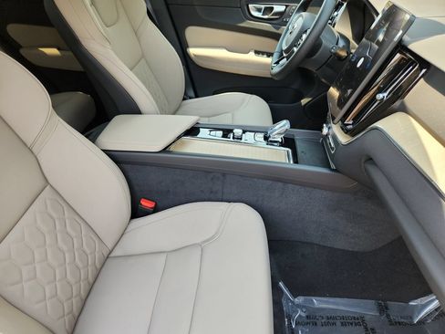 New 2026 Volvo XC60 B5 Plus w/ Protection Package Premier AWD/4WD image 5