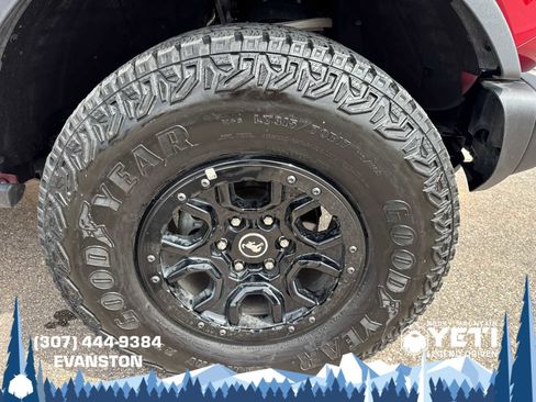 Used 2025 Ford Bronco Badlands AWD/4WD image 9