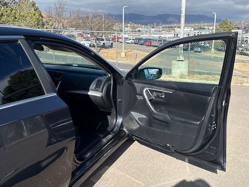 Used 2018 Nissan Altima 2.5 SV image 26