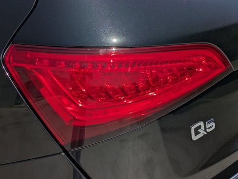 Used 2015 Audi Q5 2.0T Premium Plus AWD/4WD image 18