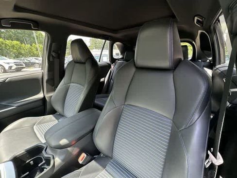 Used 2022 Toyota RAV4 XSE AWD/4WD image 16