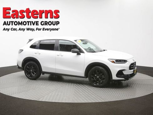 Used 2023 Honda HR-V Sport image 46