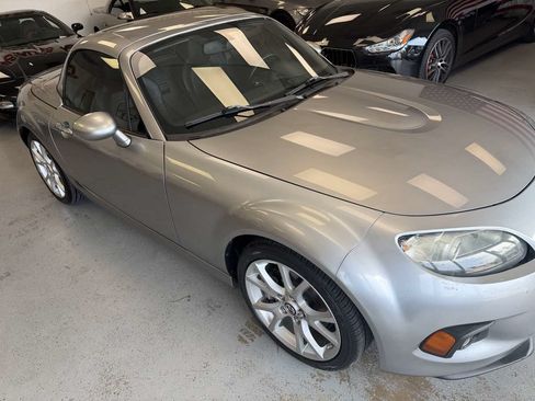 Used 2015 MAZDA MX-5 Miata Grand Touring w/ Premium Package RWD image 3