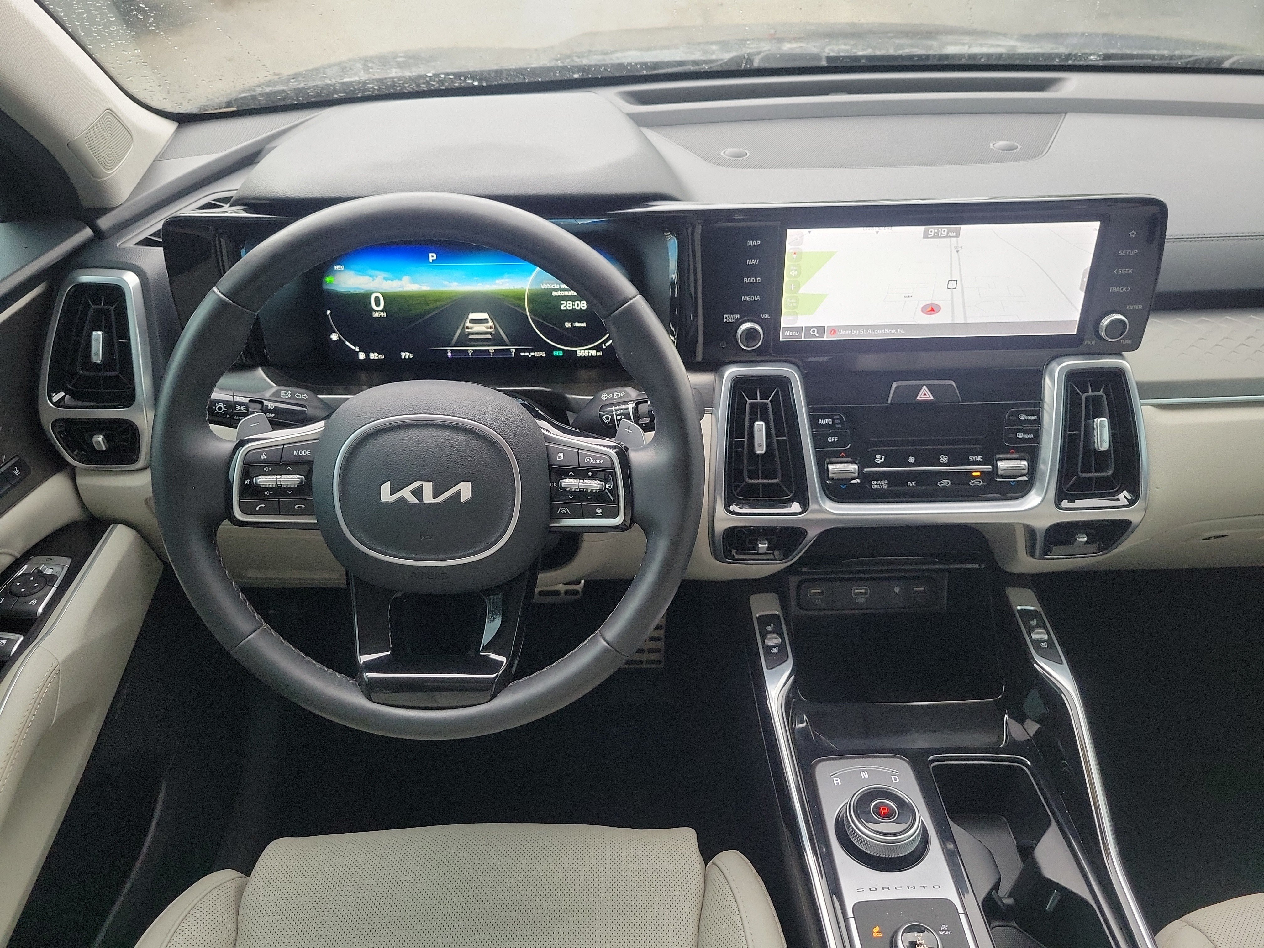 Certified 2022 Kia Sorento SX Prestige w/ Panoramic Sunroof Package AWD/4WD image 17
