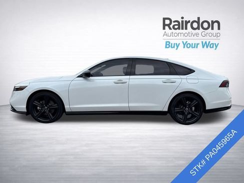 Used 2023 Honda Accord Sport image 4