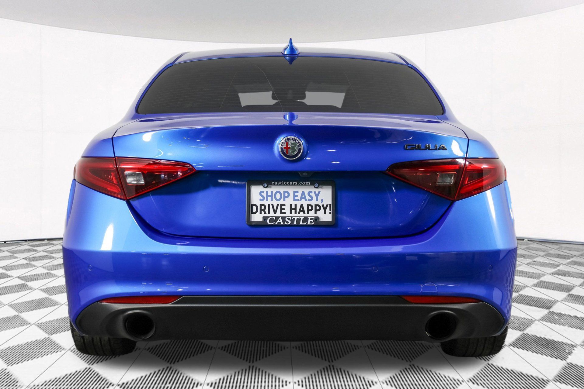 Used 2020 Alfa Romeo Giulia Ti w/ Nero Edizione RWD image 19