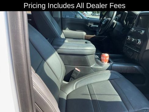 Used 2021 GMC Sierra 3500 Denali w/ Denali Ultimate Package AWD/4WD image 11