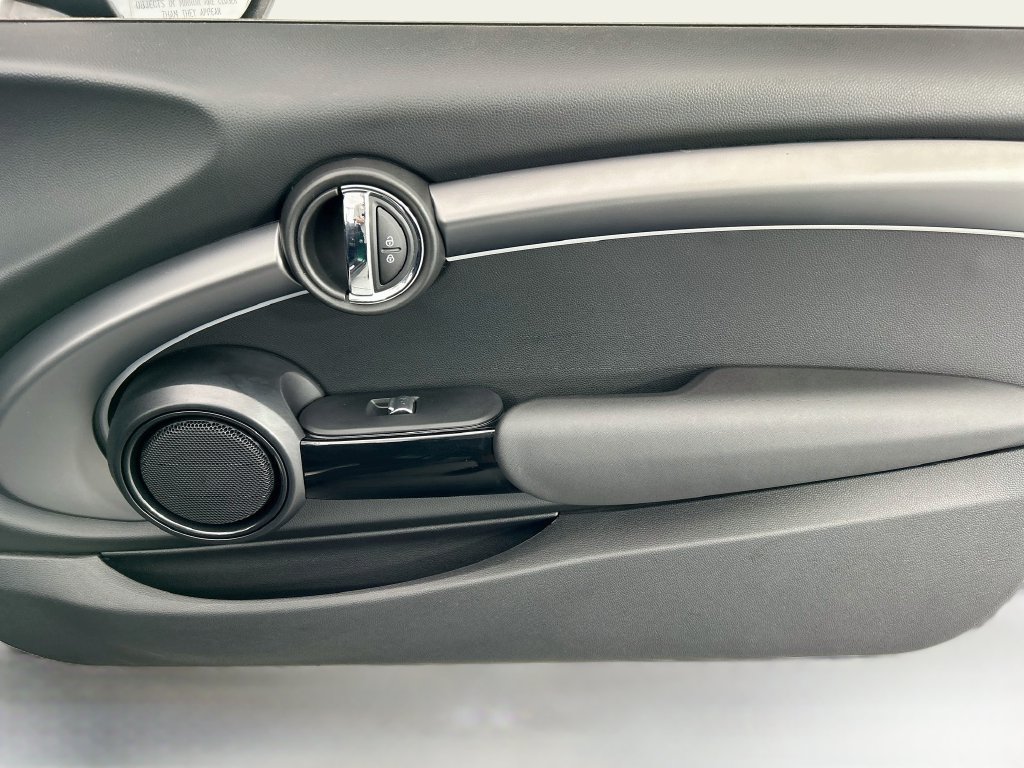 Used 2024 MINI Cooper S FWD image 23
