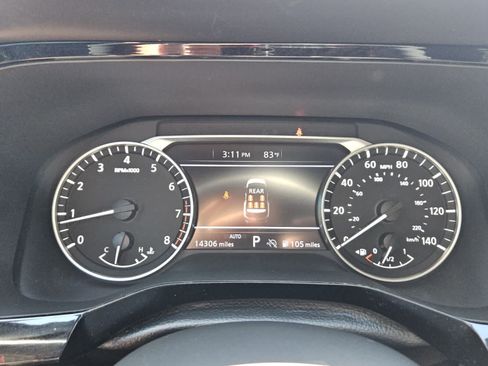 Used 2025 Nissan Pathfinder Rock Creek AWD/4WD image 14