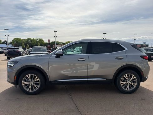 Used 2021 Buick Envision Essence w/ Technology Package I AWD/4WD image 4