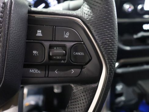 Used 2025 Toyota Tundra SR5 image 33