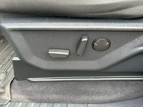 Certified 2023 Ford F150 XLT w/ Equipment Group 302A High image 18