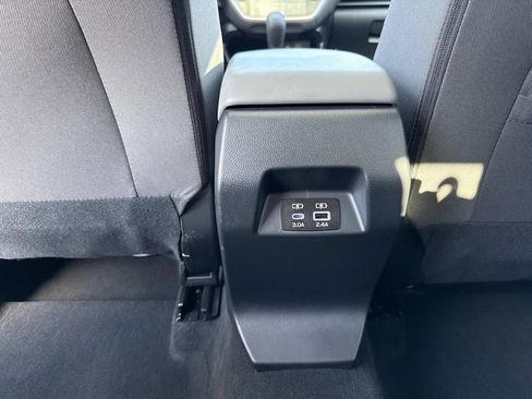 Certified 2025 Subaru Crosstrek 2.0i Premium AWD/4WD image 17
