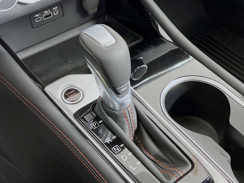 New 2025 Nissan Altima 2.5 SR image 11