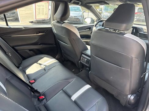 Certified 2025 Toyota Camry SE FWD image 33