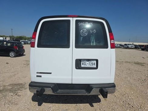Used 2023 Chevrolet Express 2500 w/ Driver Convenience Package image 4