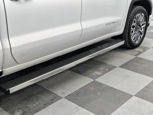 Used 2024 GMC Sierra 1500 Denali Ultimate image 16