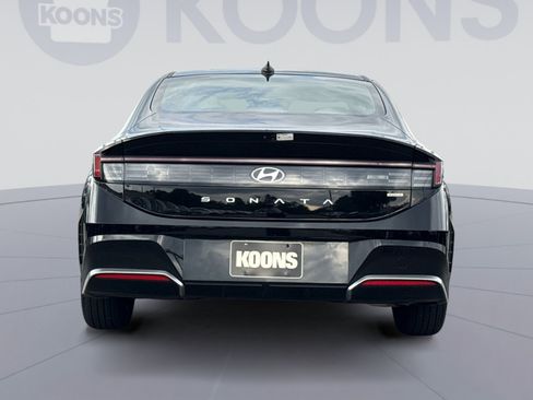 Used 2025 Hyundai Sonata SEL FWD image 5
