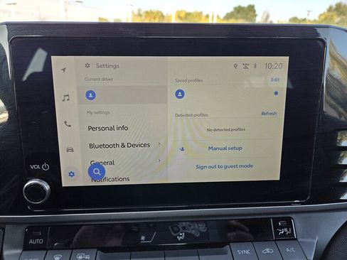 Used 2025 Toyota Camry LE image 17