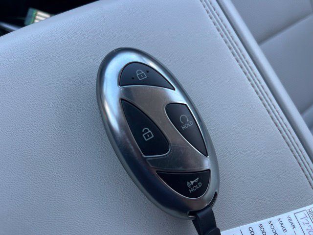 Used 2024 Hyundai Santa Fe SEL FWD image 30