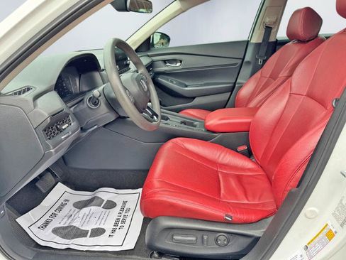Used 2024 Honda Accord EX image 15