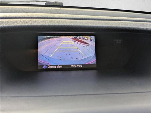 Used 2016 Honda CR-V LX image 13