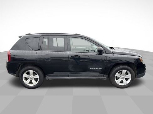 Used 2017 Jeep Compass Sport w/ Power Value Group image 4