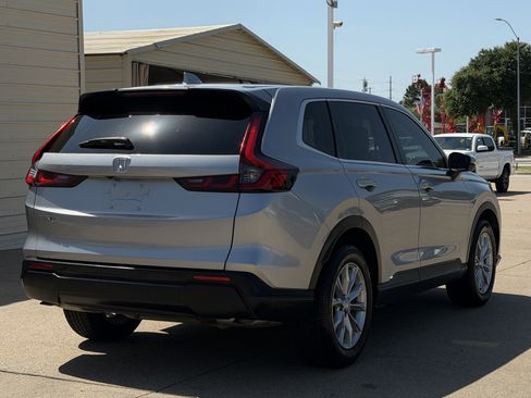 Used 2024 Honda CR-V EX image 7