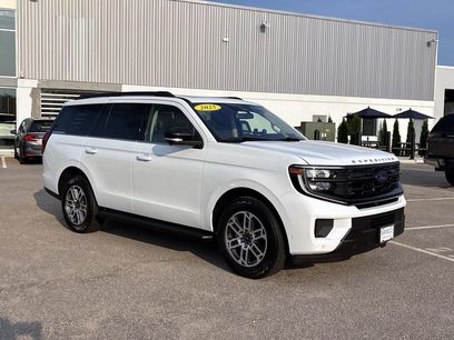 Used 2025 Ford Expedition Active