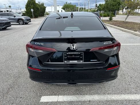 Used 2025 Honda Civic Sport Touring image 13